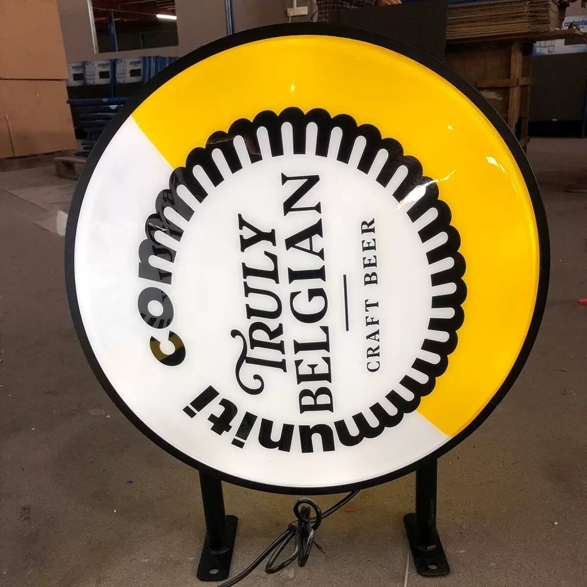 Round Convex Craft Beer Light Box Sign