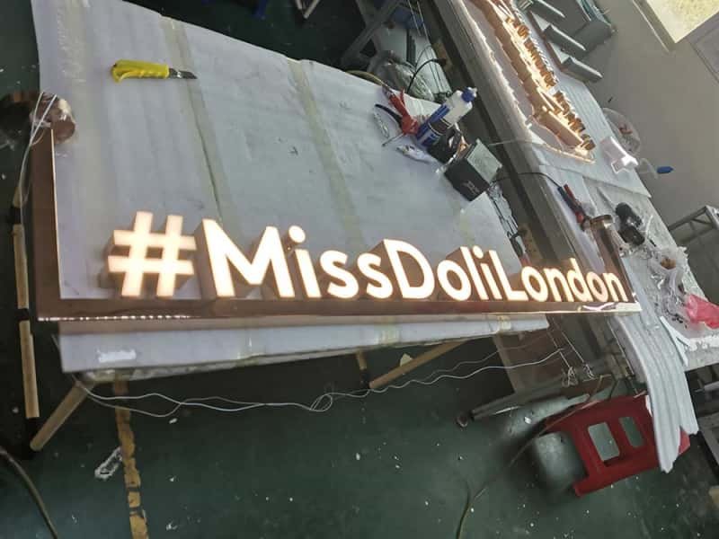 MissDollLondon_Backlit_Sign_02